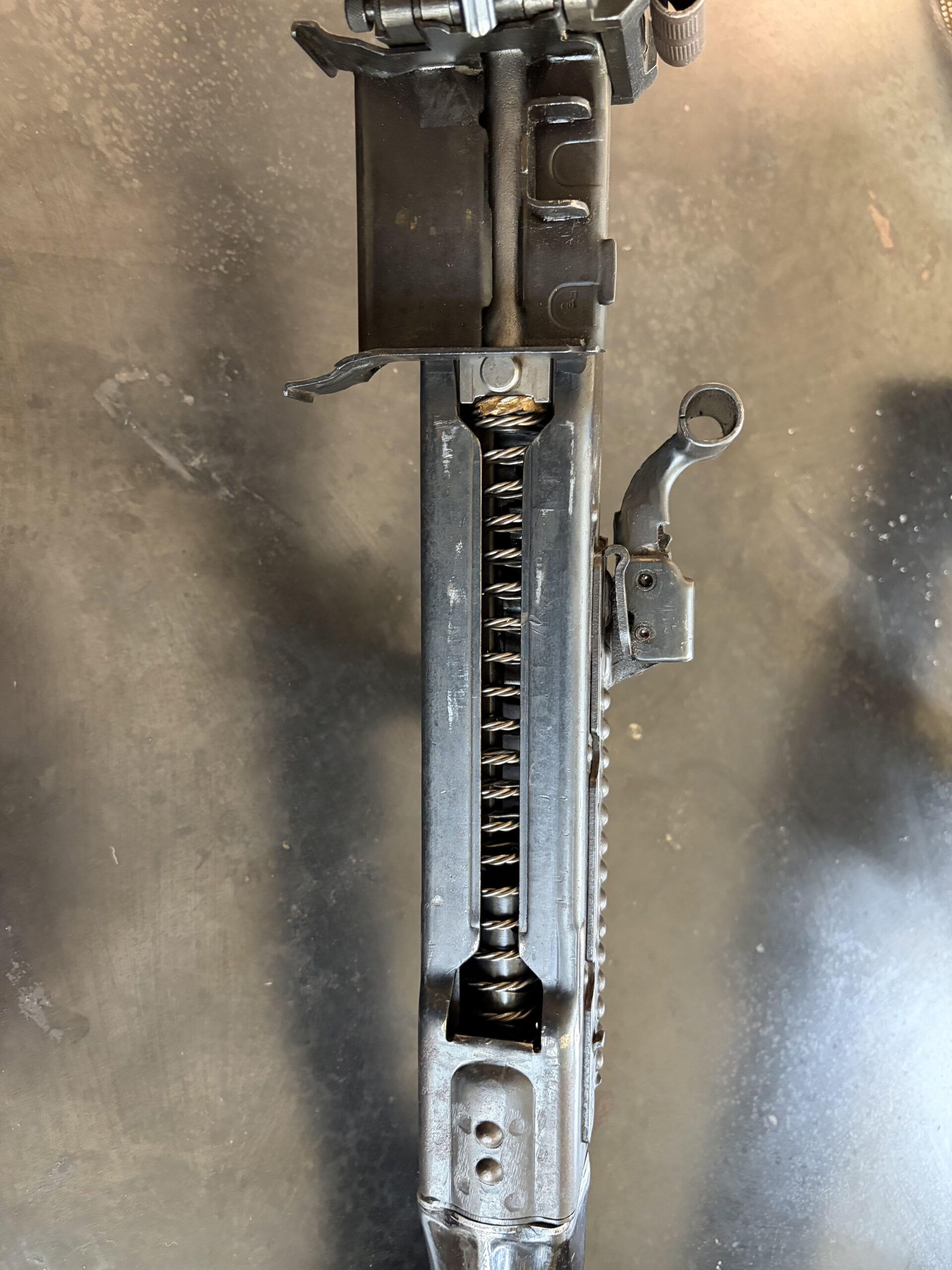 MG42 - Image 10
