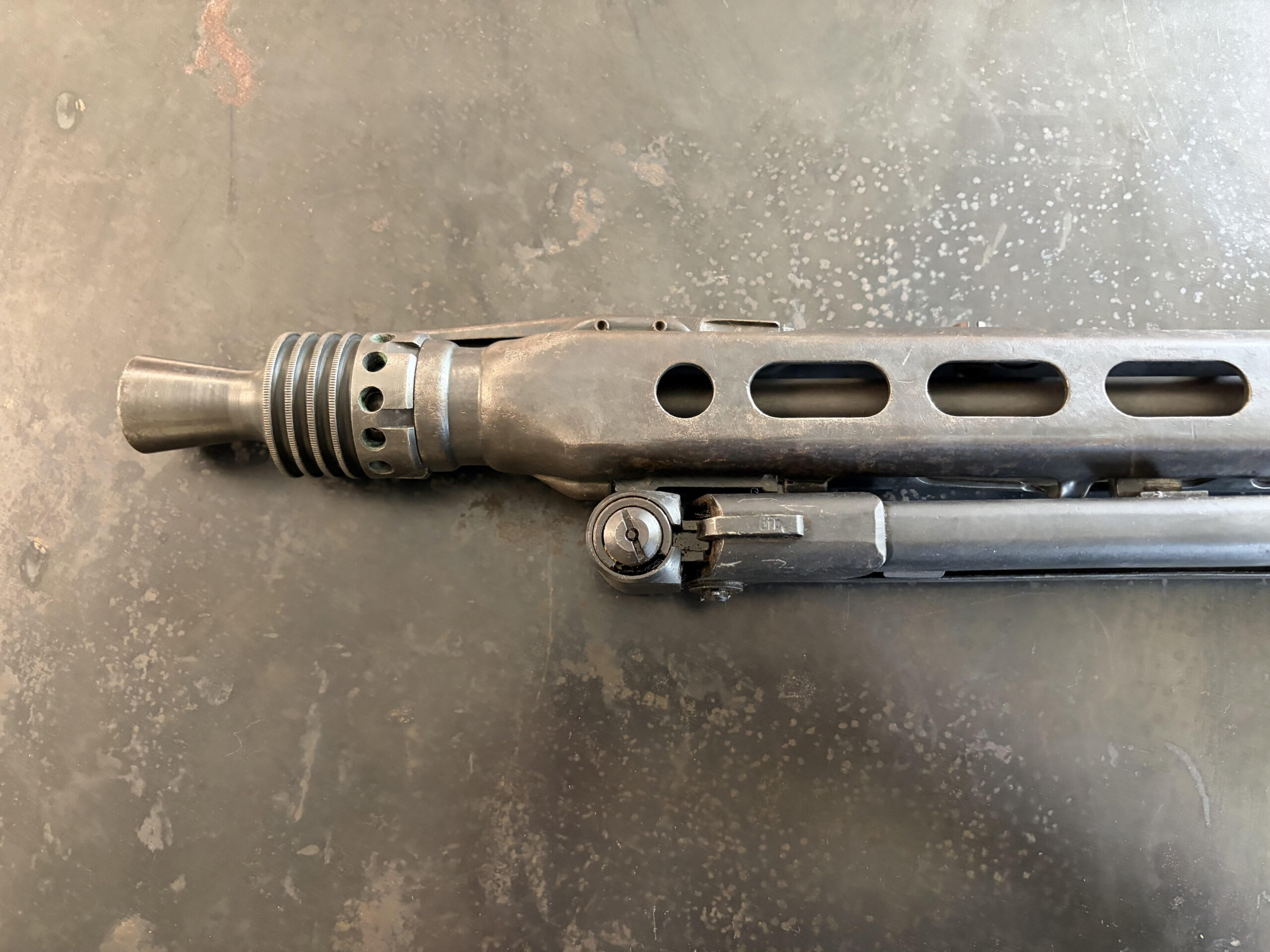 MG42 - Image 2